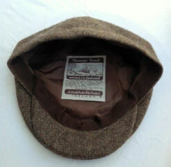 Alternative view of Irish Ivy Cap In Grey/Brown Herringbone Donegal Tweed